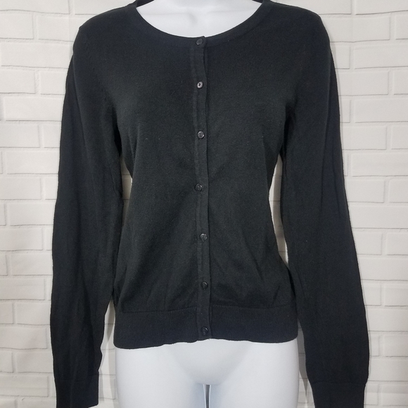 H&M Black Button Down Cardigan Sweater - Picture 2 of 8